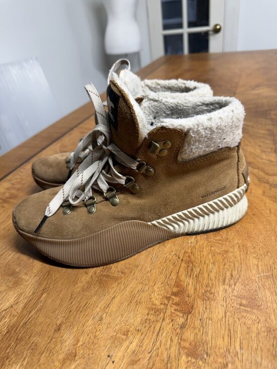 Sorel Shoes - Sorel Women's Size 8 Out N About III Conquest WP Boots Camel Brown NL4434-224